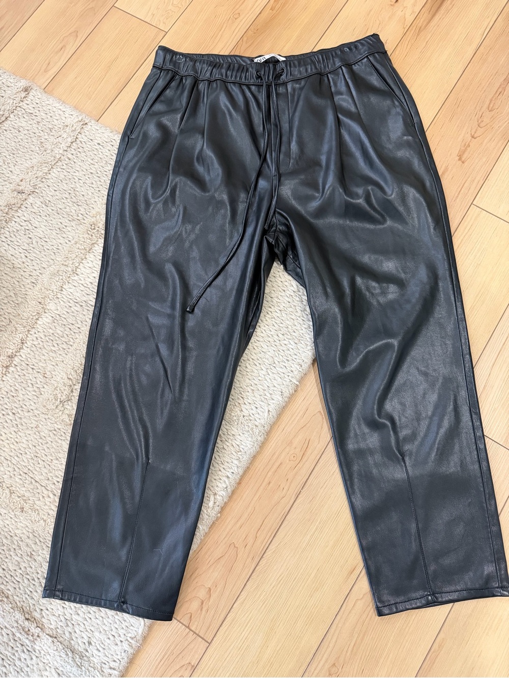 Zara women’s Black Faux Leather Jogger Pants